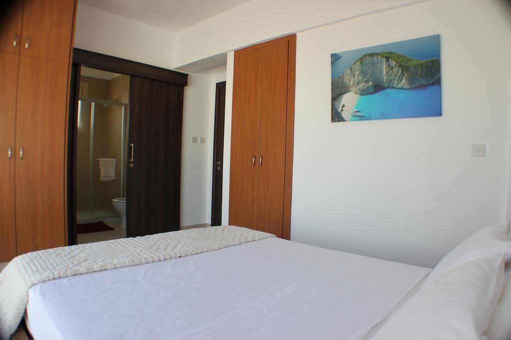 Palm Tree Villas Protaras Rum bild