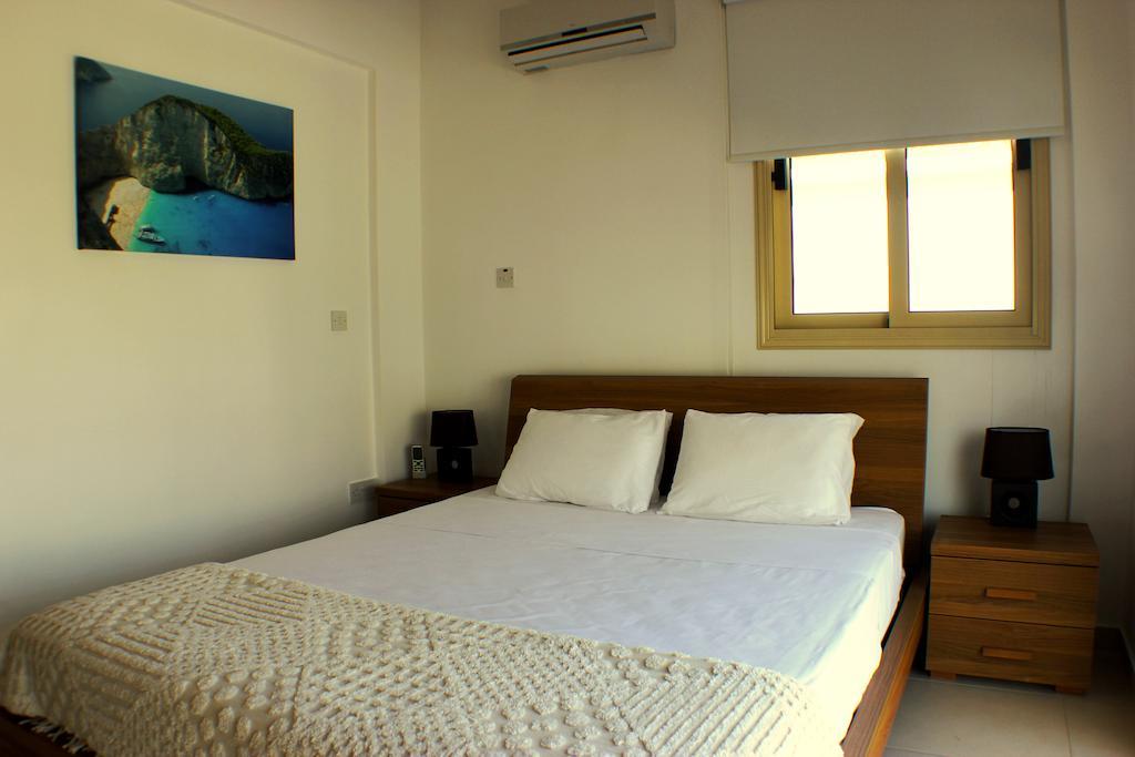 Palm Tree Villas Protaras Rum bild